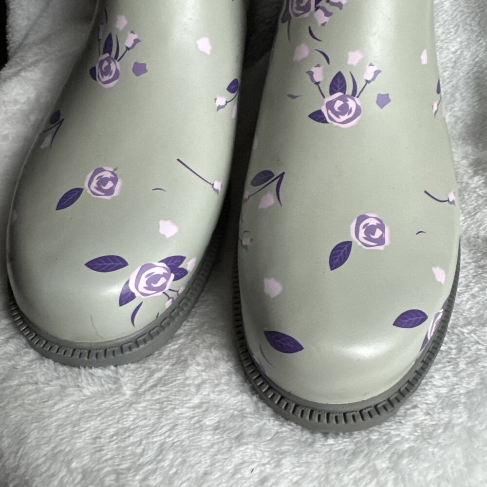 JBU by Jambu Women's Chelsea Rubber Rain Boot Gray Floral Print Size 11 M NEW - Picture 2 of 8